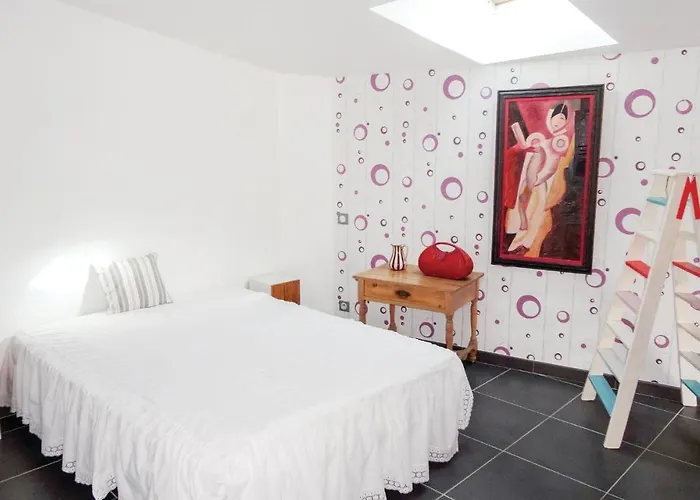 2 Bedroom Awesome In Apartmán