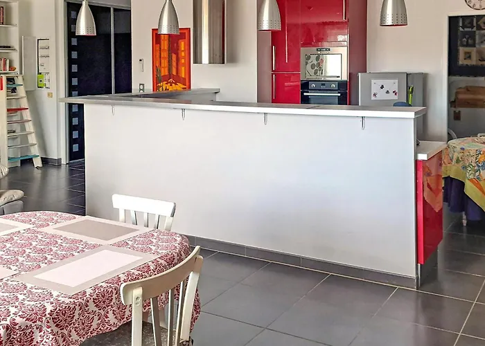 2 Bedroom Awesome In Apartmán *