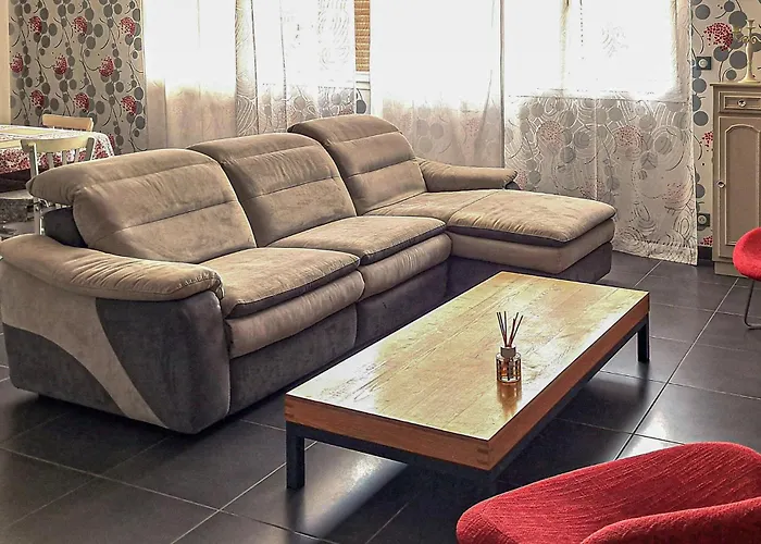 2 Bedroom Awesome In * Sauvian